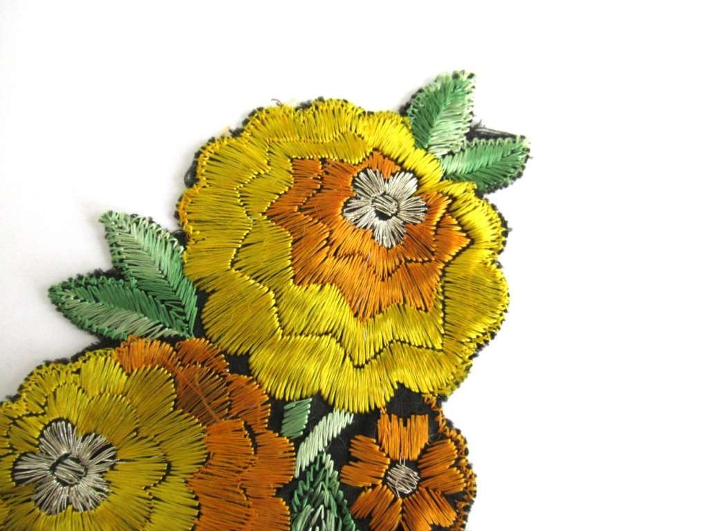 Antique Applique, Flower Applique, 1930s embroidered applique. Sewing