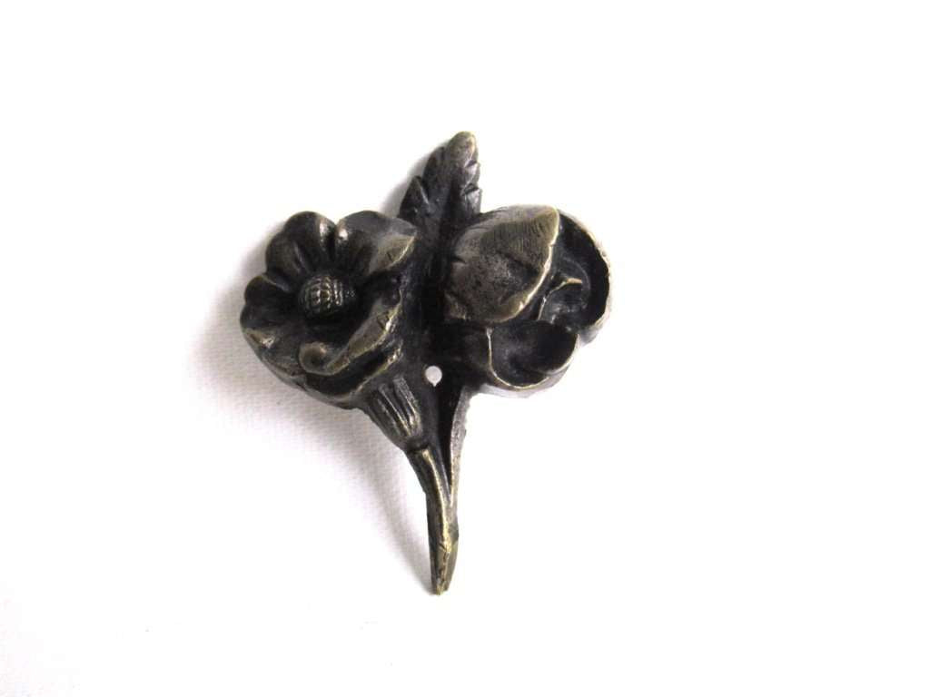 UpperDutch:Hooks and Hardware,Small antique brass ornament, picturing roses / flowers furniture decoration. Antique hardware, flower escutcheon,hardware.