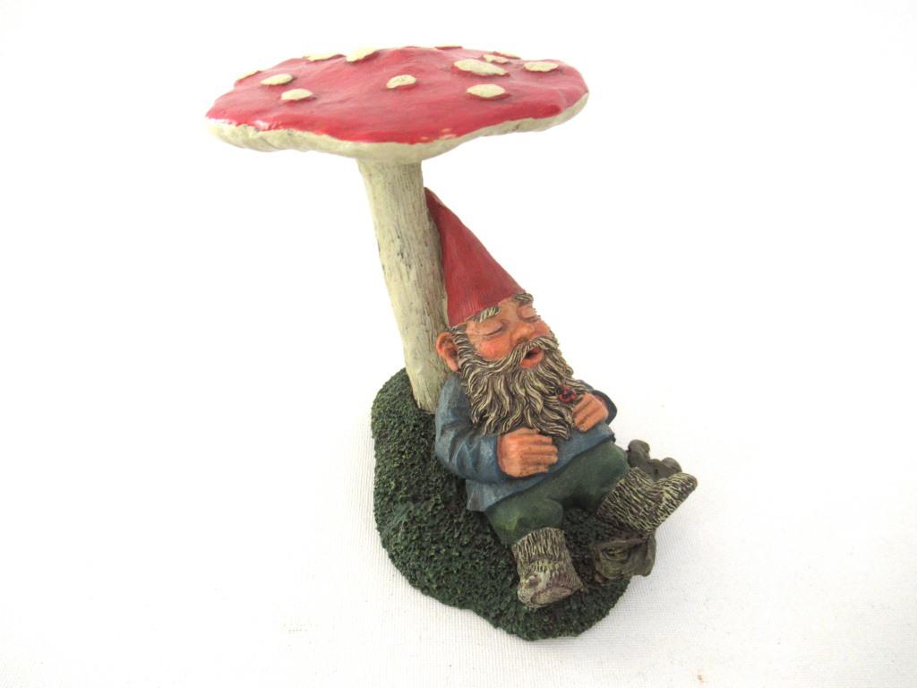 UpperDutch:Gnome,'Slumber Chief' a design by Rien Poortvliet. Gnome sleeping under a mushroom. Dutch Classic gnomes series. AAAAAAA International Co. Ltd.