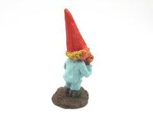 Miniature Gnome figurine, Lukas, Klaus Wickl 1993, Enesco, Rien Poortvliet, Miniature collectible gnomes.
