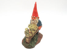 Miniature collectible gnomes,, Wilbur, Klaus Wickl 1993, Enesco, Rien Poortvliet, wheel barrow.