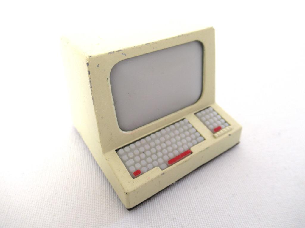 Vintage 1980s Metal Diecast Desktop Computer Pencil sharpener.
