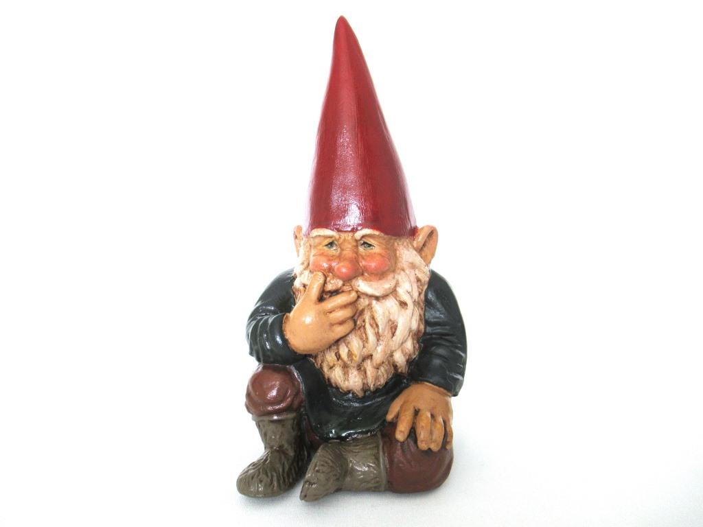 Gnome figurine, Sitting Gnome after a design by Rien Poortvliet, David the Gnome, Garden Gnome.
