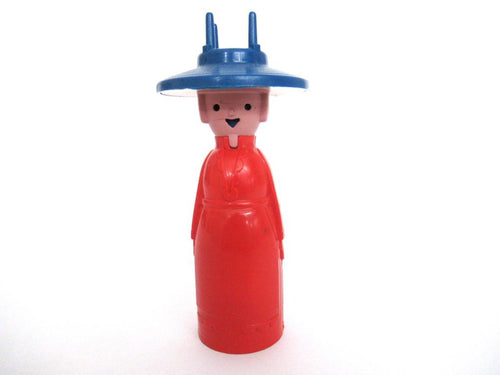 Knitting Nancy, Vintage Plastic Jean Spool made in West-Germany, Spool Knitter, French Knitting, Bobbin Doll, Knitting doll