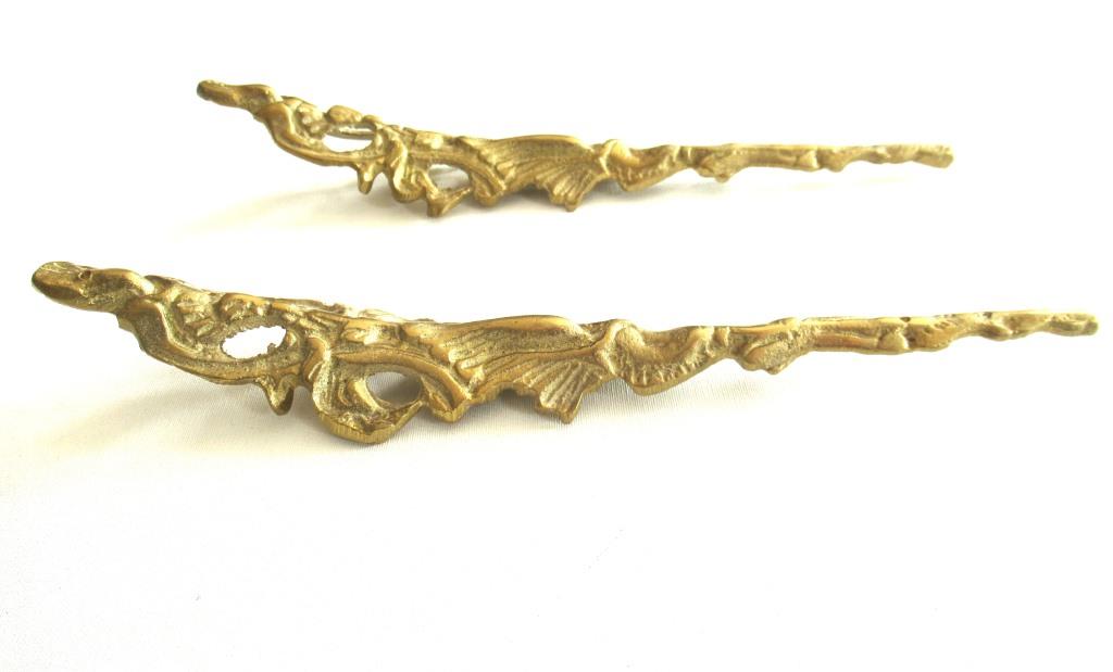 A Set of 2 Antique Brass Ornaments / Corners. Authentic antique hardware, embellishment restoration supply.
