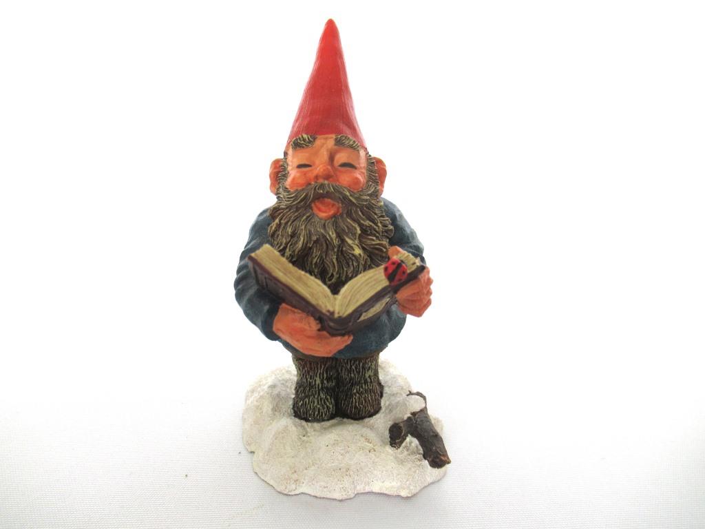 Gnome 'Arthur' Reading, singing Gnome figurine. Classic gnomes series. Designed by Rien Poortvliet.