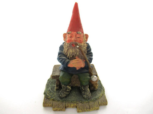 Gnome figurine 'Grandfather' Pipe smoking gnome figurine. Part of the 2001 Classic Gnomes & Friends series designed by Rien Poortvliet