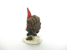 'John with backpack' Gnome figurine. Part of the 2001 Classic Gnomes series designed by Rien Poortvliet