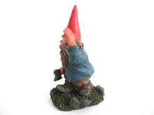 UpperDutch:Gnome,Classic Gnomes 'Peter' after a design by Rien Poortvliet Gnome with Axe.