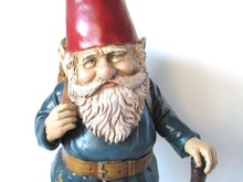 UpperDutch:Gnome,Garden gnome 33 INCH Foraging Gnome with Basket. Rien Poortvliet, David the Gnome, Klaus Wickl Childrens decor, el Gnomo. Gift