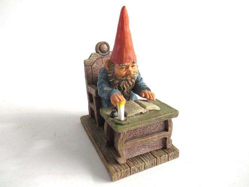 UpperDutch:Gnome,Gnome reading by candlelight, Classic Gnomes 'Rien' Gnome figurine after a design by Rien Poortvliet.