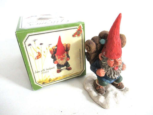 UpperDutch:Gnome,'John with backpack' Gnome figurine. Part of the 2001 Classic Gnomes series designed by Rien Poortvliet