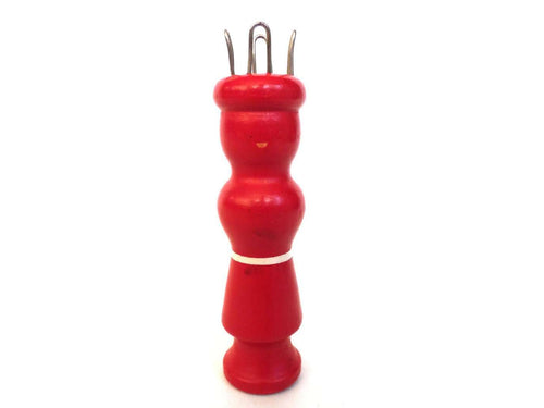 UpperDutch:Sewing Supplies,Knitting Doll, Vintage Wooden Knitting Doll, French Knitting, Bobbin Doll, Sewing supply, Knitting Nancy.