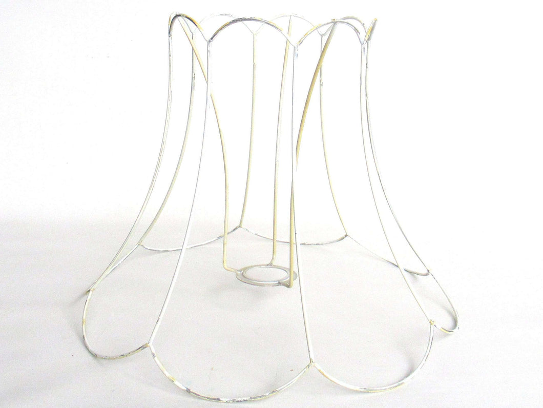 UpperDutch:Lampshade frame,Lampshade frame, wire frame, Authentic vintage lampshade wire frame, lampshade frame.