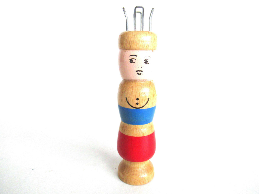 UpperDutch:Knitting doll,Wooden Knitting Doll, French Knitting, Knitting Nancy, Bobbin Doll, Sewing supply.