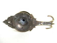 UpperDutch:,1 (ONE) vintage Ornate Wall hook, Floral Coat Hooks, Victorian Style, Made in Italy. Brev.