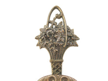 Vintage wall hook basket with flowers - Ornate Victorian style hook - VCR made in Italy.