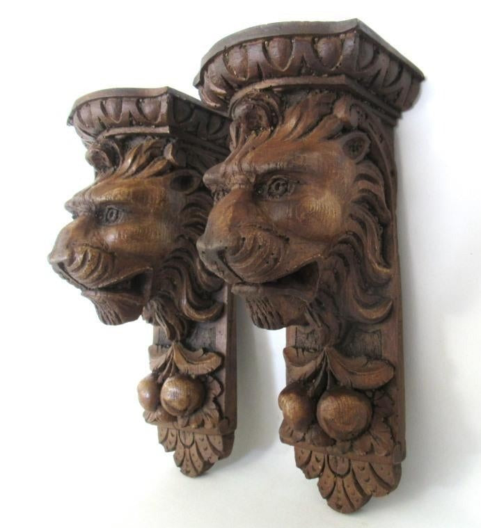Vintage set of 2 Lion Corbels, furniture, ornament,faux wood, resin.