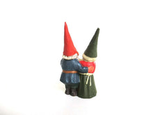 UpperDutch:Gnomes,Caroling gnomes, Gnome figurine, Mary and Michael, Klaus Wickl 1993, Enesco, Rien Poortvliet, Miniature collectible gnomes, Gnomes Caroling.