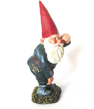 Gnome figurine, 9 INCH Gnome statue after a design by Rien Poortvliet, David the Gnome.