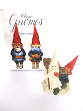 Miniature Gnome figurine 'Jonathan' 1994 after a design by Rien Poortvliet, Klaus Wickl, snowman, snow-gnome.