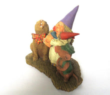 Classic Gnomes 'Living Together' Gnome Figurine after a design by Rien Poortvliet.