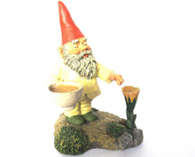Classic Gnomes 'Michael' Gnome figurine after a design by Rien Poortvliet, Gnome with Flower.