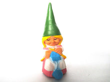 Knitting Gnome figurine, Gnome after a design by Rien Poortvliet, Brb, Lisa the Gnome.