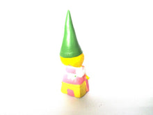 Knitting Gnome figurine, Gnome after a design by Rien Poortvliet, Brb, Lisa the Gnome.
