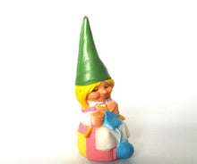 Knitting Gnome figurine, Gnome after a design by Rien Poortvliet, Brb, Lisa the Gnome.