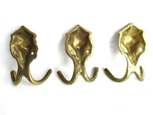 UpperDutch:Hooks and Hardware,Lion Wall hooks, Set of 3 Brass Lion Head Coat hook, Wall hooks, Solid Brass.