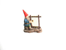 UpperDutch:Gnomes,Classic Gnomes 'Cornelius' Gnome figurine after a design by Rien Poortvliet, Gnome playing Harp