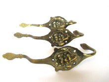 Set of 3 Lion Wall hooks - Coat hooks. Decorative animal storage solution, coat hangers.