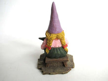 UpperDutch:Gnomes,New born, Breastfeeding Gnome figurine, Rien Poortvliet 'Catherine with baby's '. Twin gift