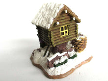 UpperDutch:Gnomes,Gnome figurine Rien Poortvliet Classic Gnomes Villages 'Mouse pile dwelling'.