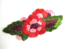 UpperDutch:Sewing Supplies,Flower applique, Vintage embroidered applique. Sewing supply.