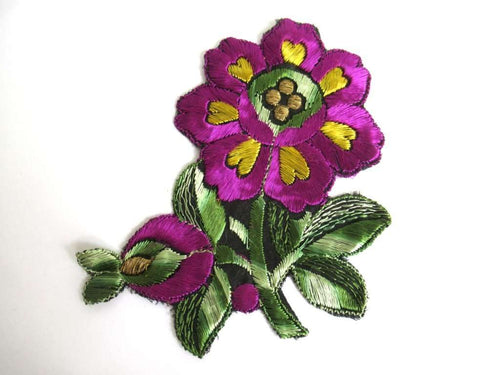 UpperDutch:Sewing Supplies,Applique, Flower applique, 1930s vintage embroidered applique.