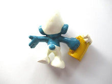 Smurf with beer, Schleich, Peyo, Pvc figurine.