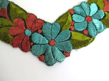 UpperDutch:Sewing Supplies,Floral Trim Applique, 1930s embroidered applique. Sewing supply.