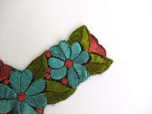 UpperDutch:Sewing Supplies,Floral Trim Applique, 1930s embroidered applique. Sewing supply.