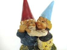 UpperDutch:Gnomes,Rien Poortvliet gnome Dancing Gnome couple. David the gnome, Klaus wickl.
