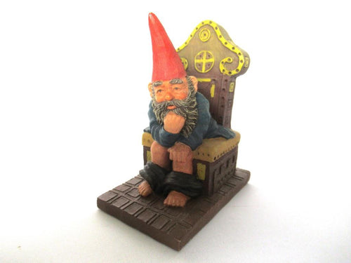 Gnome on the toilet, Gnome figurine 'Theodor' after a design by Rien Poortvliet.