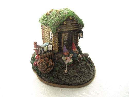 Rien Poortvliet Gnome figurine, 'Gnome sweet home'.