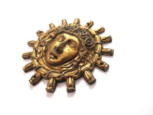 1 (ONE) Antique Brass embellishment, furniture applique, pediment.
