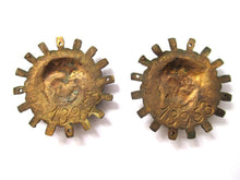 1 (ONE) Antique Brass embellishment, furniture applique, pediment.