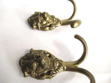 UpperDutch:Hooks and Hardware,Lion Wall hooks, Set of 2 Brass Lion Head Coat hook, Wall hooks, Solid Brass.