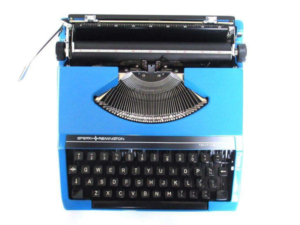 UpperDutch:Typewriter,Blue Typewriter 1970's Sperry Rand Remington Tentwenty, QWERTY keyboard. Working blue typewriter. Retro office decor, desk decor.