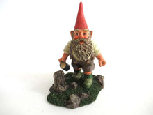 UpperDutch:Gnomes,Gnome figurine 'Hansli' Classic Gnomes, after a design by Rien Poortvliet.