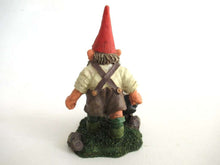 UpperDutch:Gnomes,Gnome figurine 'Hansli' Classic Gnomes, after a design by Rien Poortvliet.