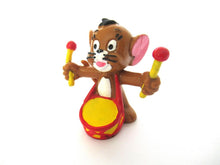 Jerry with drum, Tom & Jerry, Pvc Figurine Bully 1967 MGM West Germany.